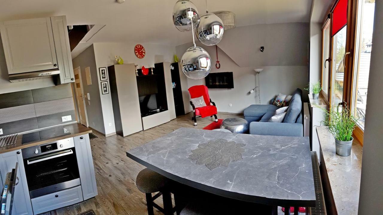 Apartament Podkowa Z Widokiem Na Giewont Koscielisko Luaran gambar